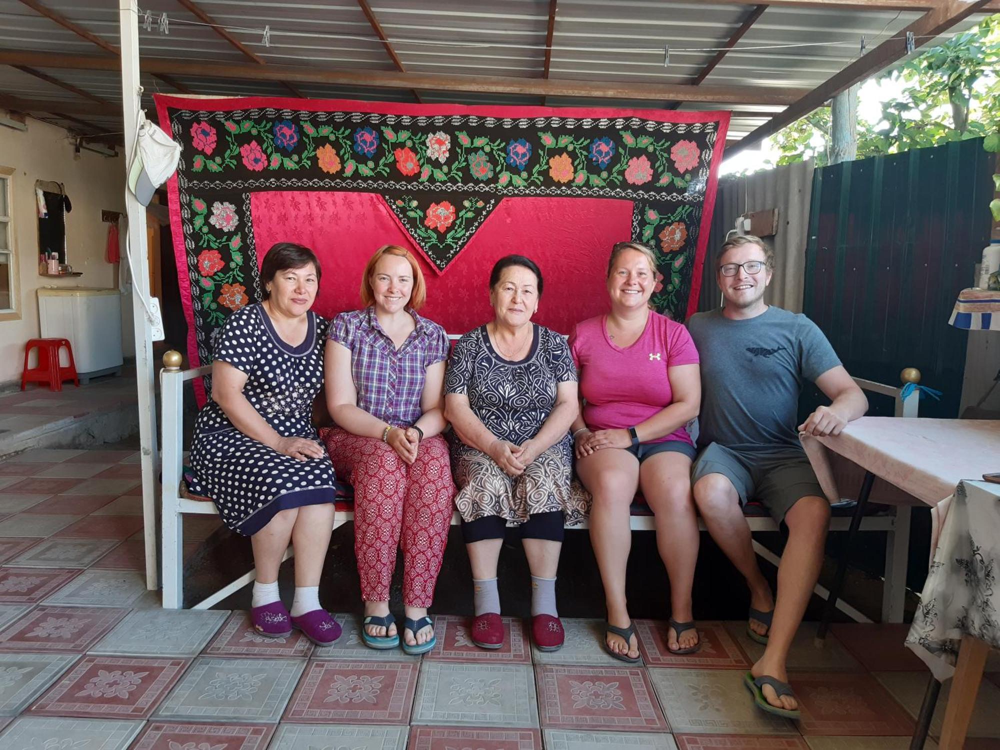 Guest House Lola Kochkor Екстериор снимка